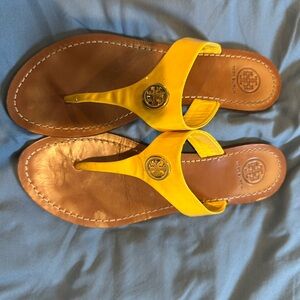Tory Burch yellow sandals Size 8